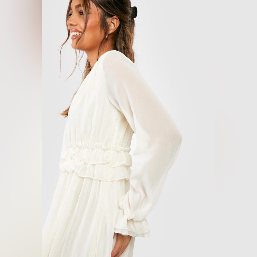 V Neck Flowy Ruffle Midi Dress - Picture 4 of 4